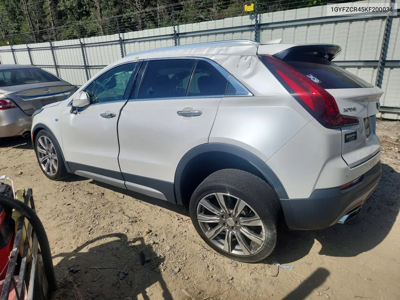 2019 CADILLAC XT4 VIN 1GYFZCR45KF200034 — фото 2