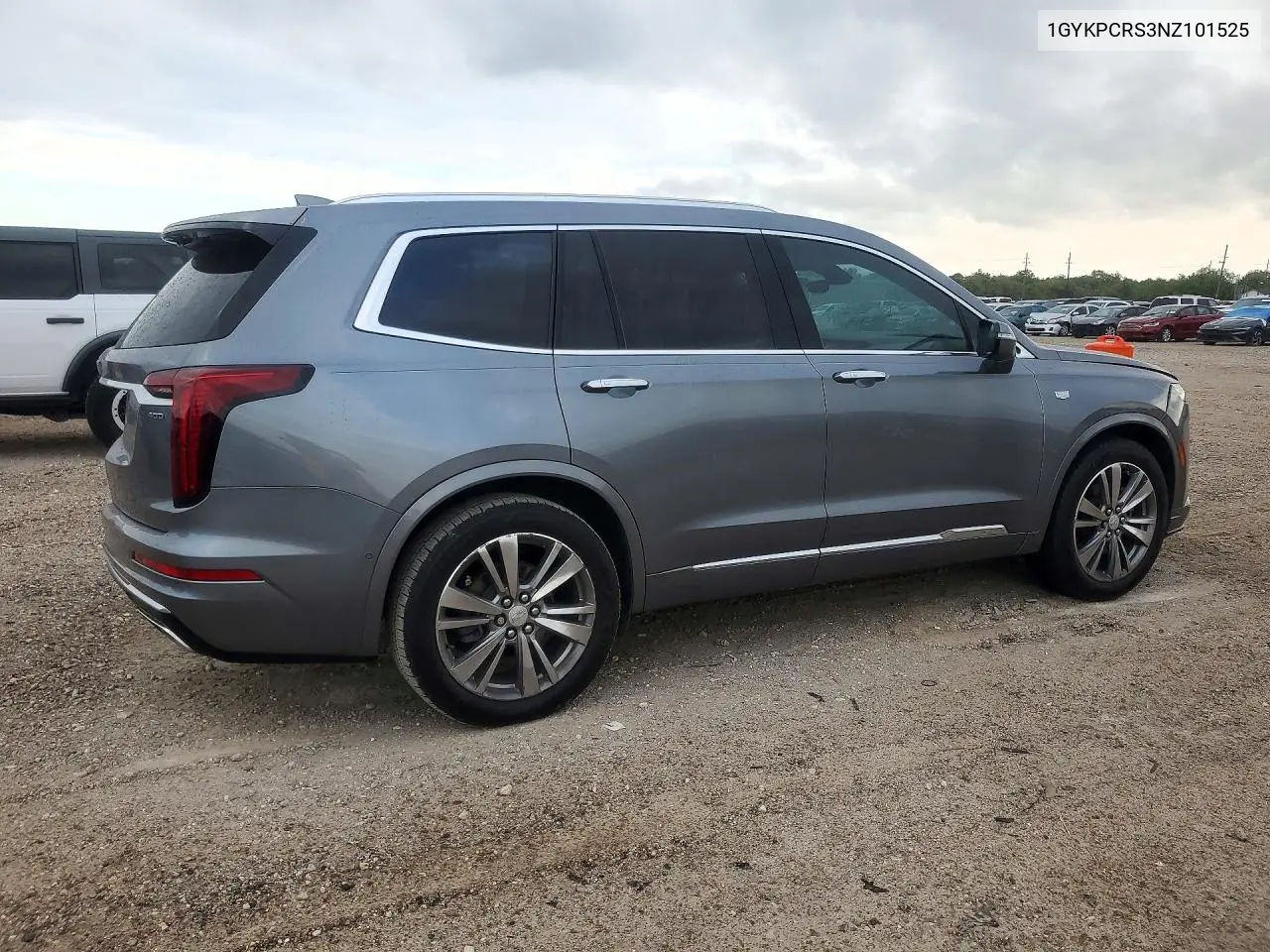 2022 CADILLAC XT6 VIN 1GYKPCRS3NZ101525 — фото 3