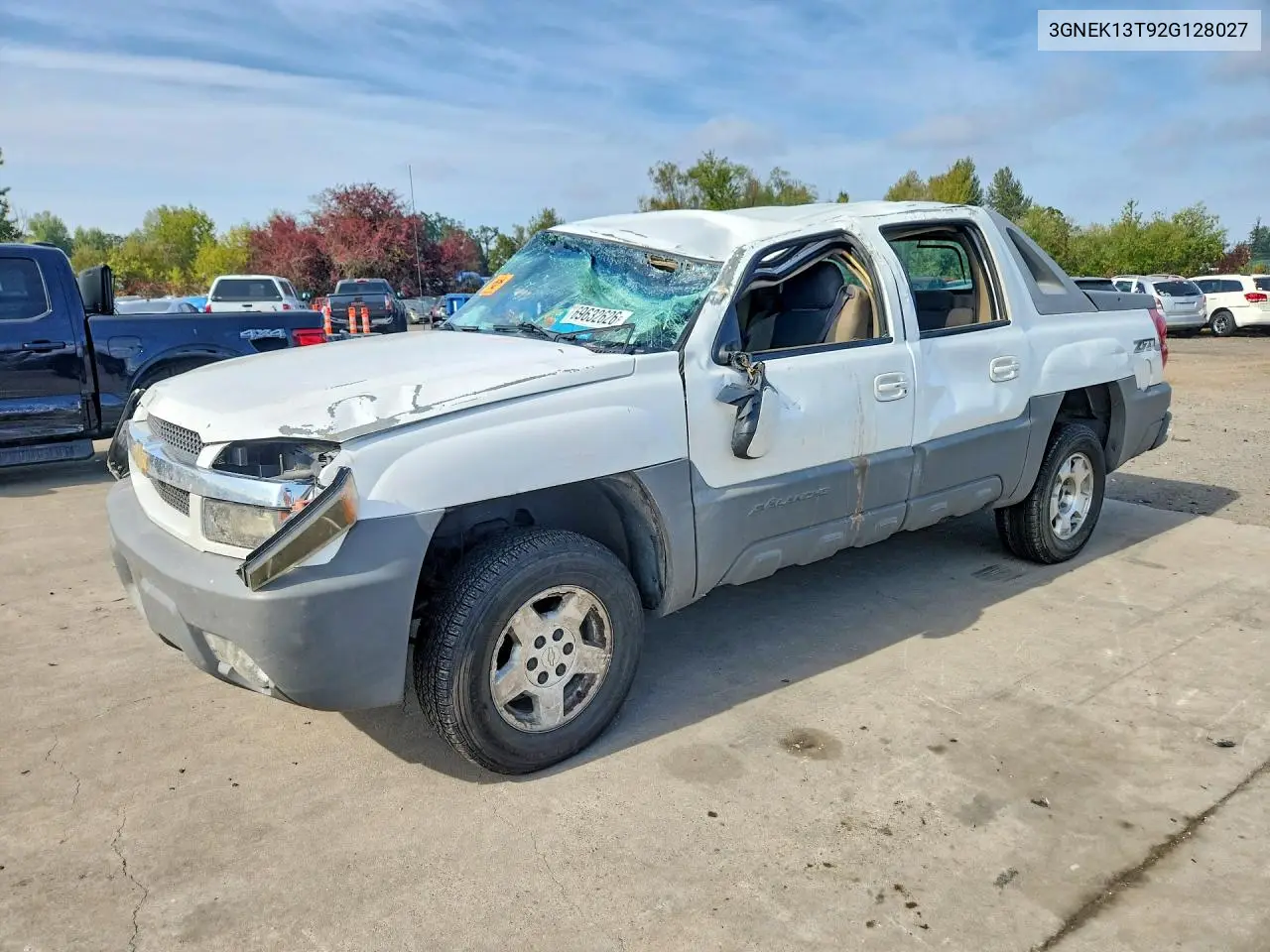 CHEVROLET AVALANCHE 2002, VIN 3GNEK13T92G128027