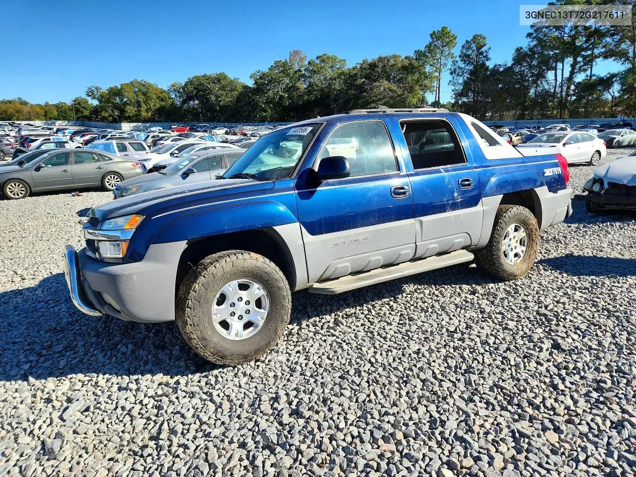 CHEVROLET AVALANCHE 2002, VIN 3GNEC13T72G217611
