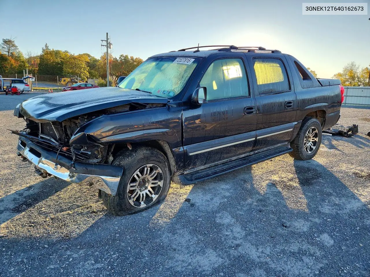 CHEVROLET AVALANCHE 2004, VIN 3GNEK12T64G162673