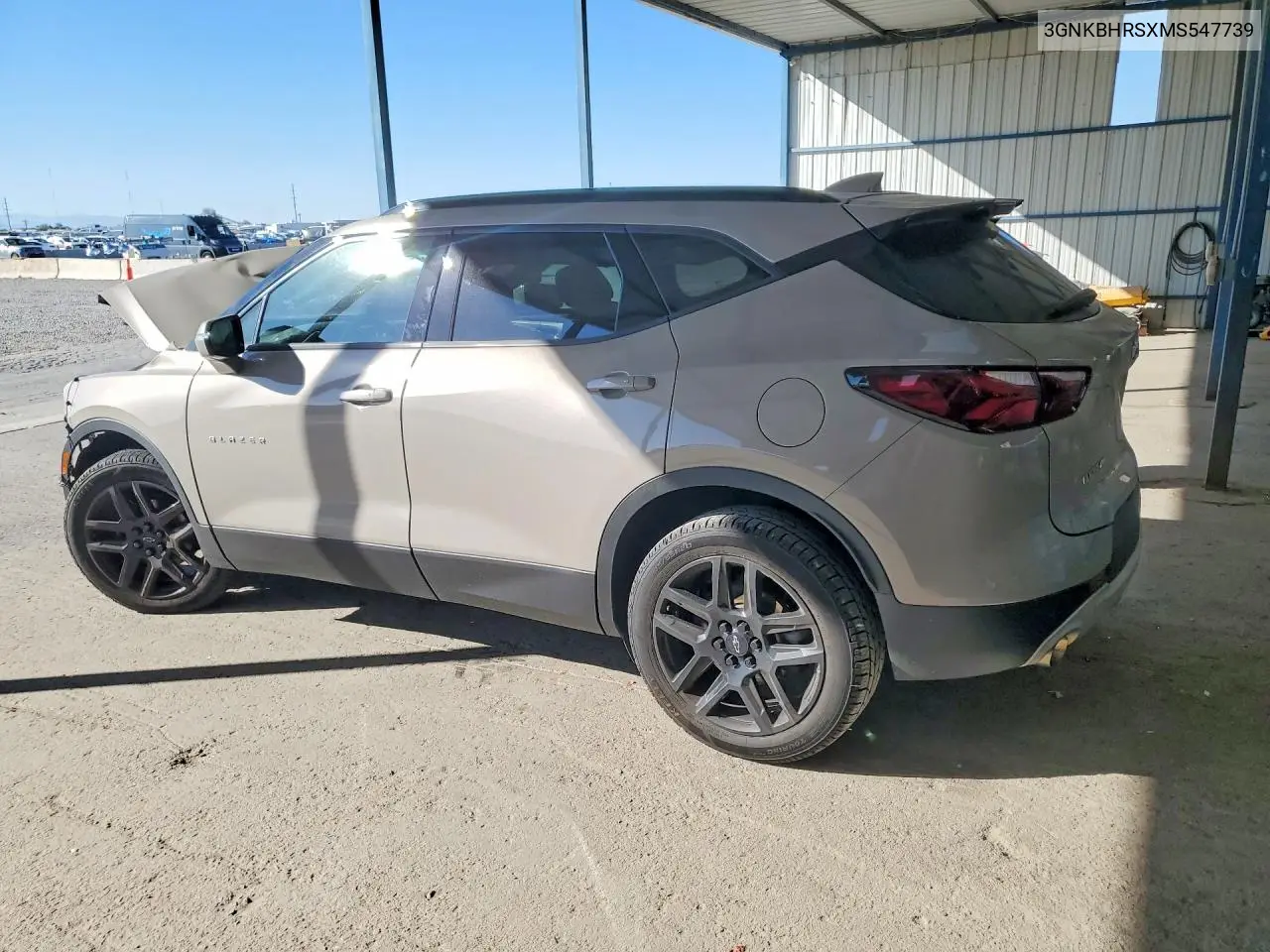 2021 CHEVROLET BLAZER VIN 3GNKBHRSXMS547739 — фото 2