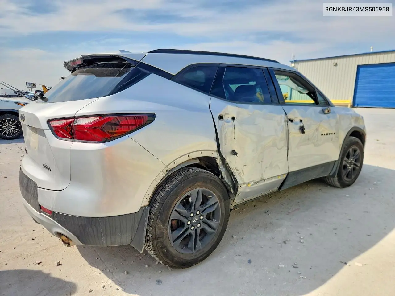 2021 CHEVROLET BLAZER VIN 3GNKBJR43MS506958 — фото 3