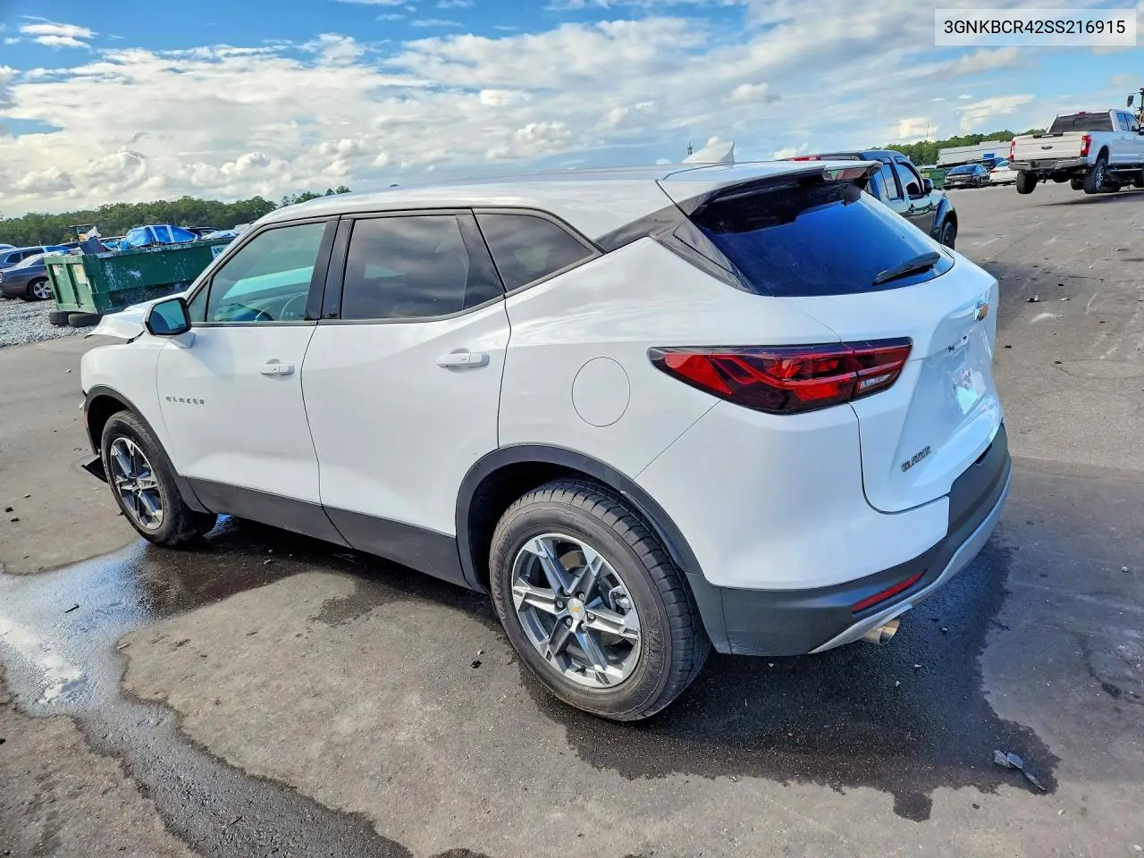 2025 CHEVROLET BLAZER VIN 3GNKBCR42SS216915 — фото 2