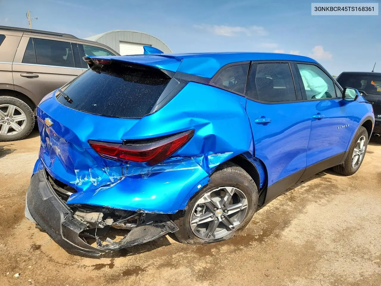 2026 CHEVROLET BLAZER VIN 3GNKBCR45TS168361 — фото 3