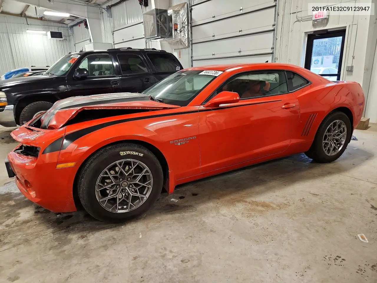 CHEVROLET CAMARO 2012, VIN 2G1FA1E32C9123947