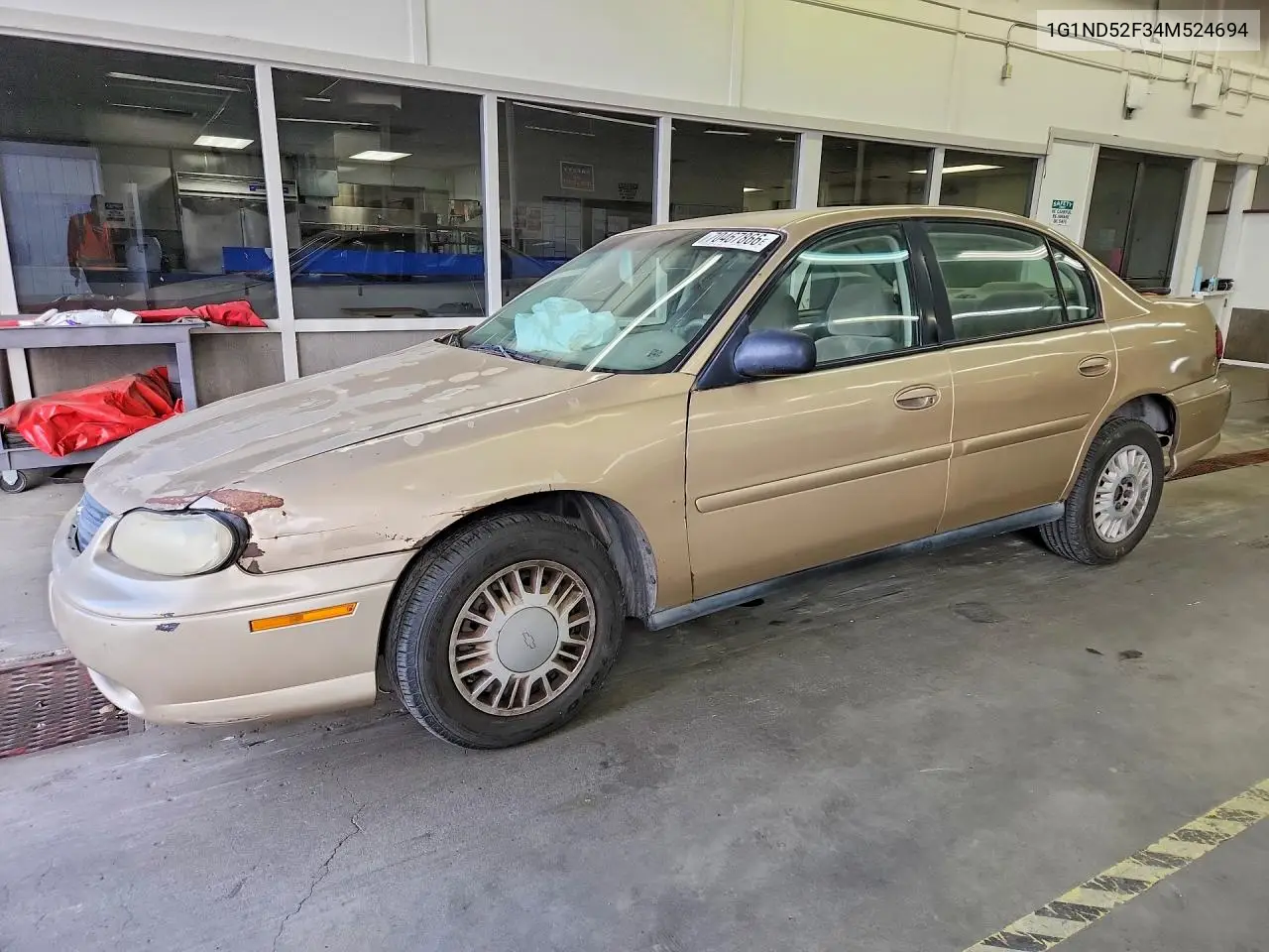 CHEVROLET CLASSIC 2004, VIN 1G1ND52F34M524694