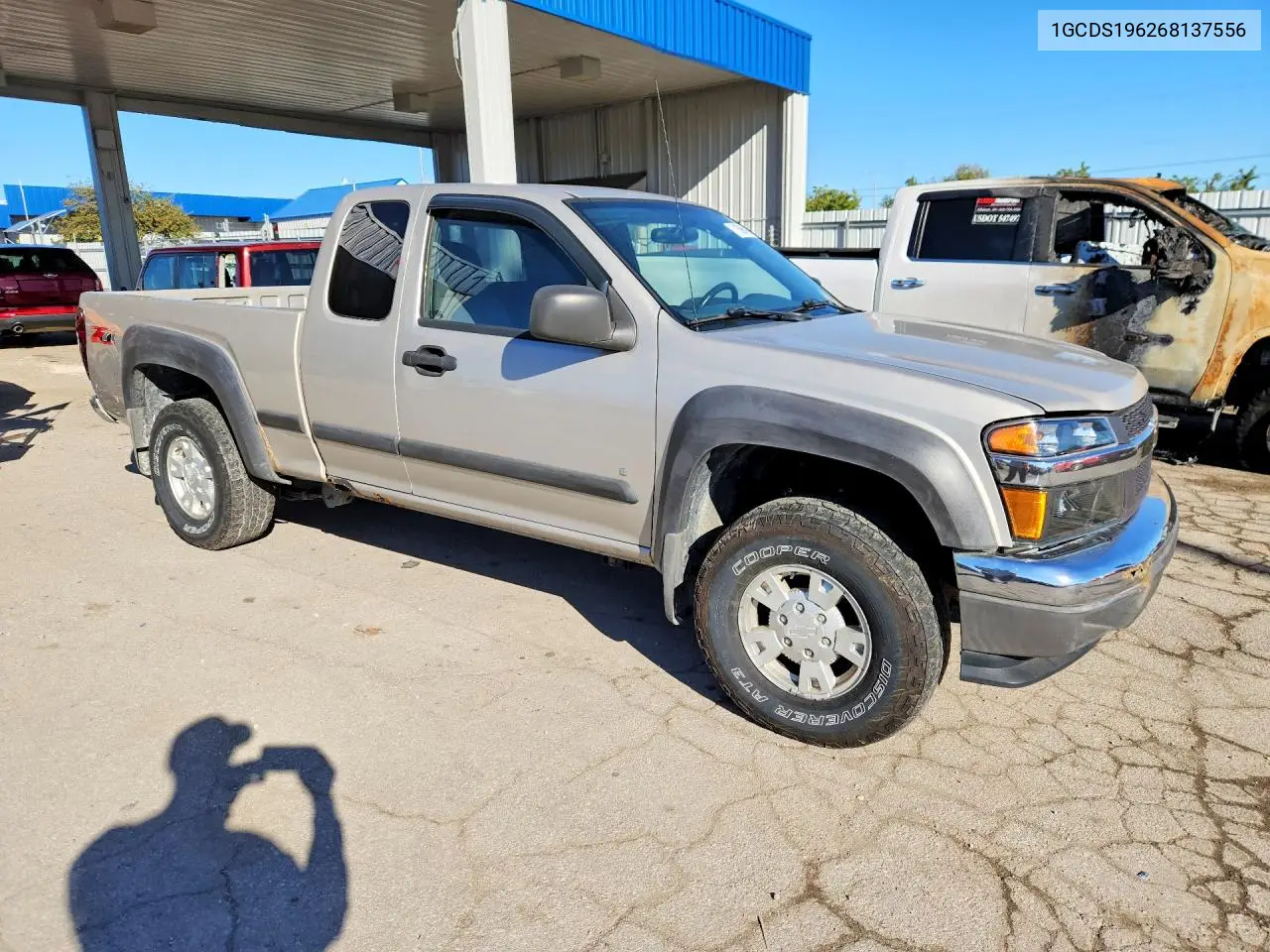 2006 CHEVROLET COLORADO VIN 1GCDS196268137556 — фото 4