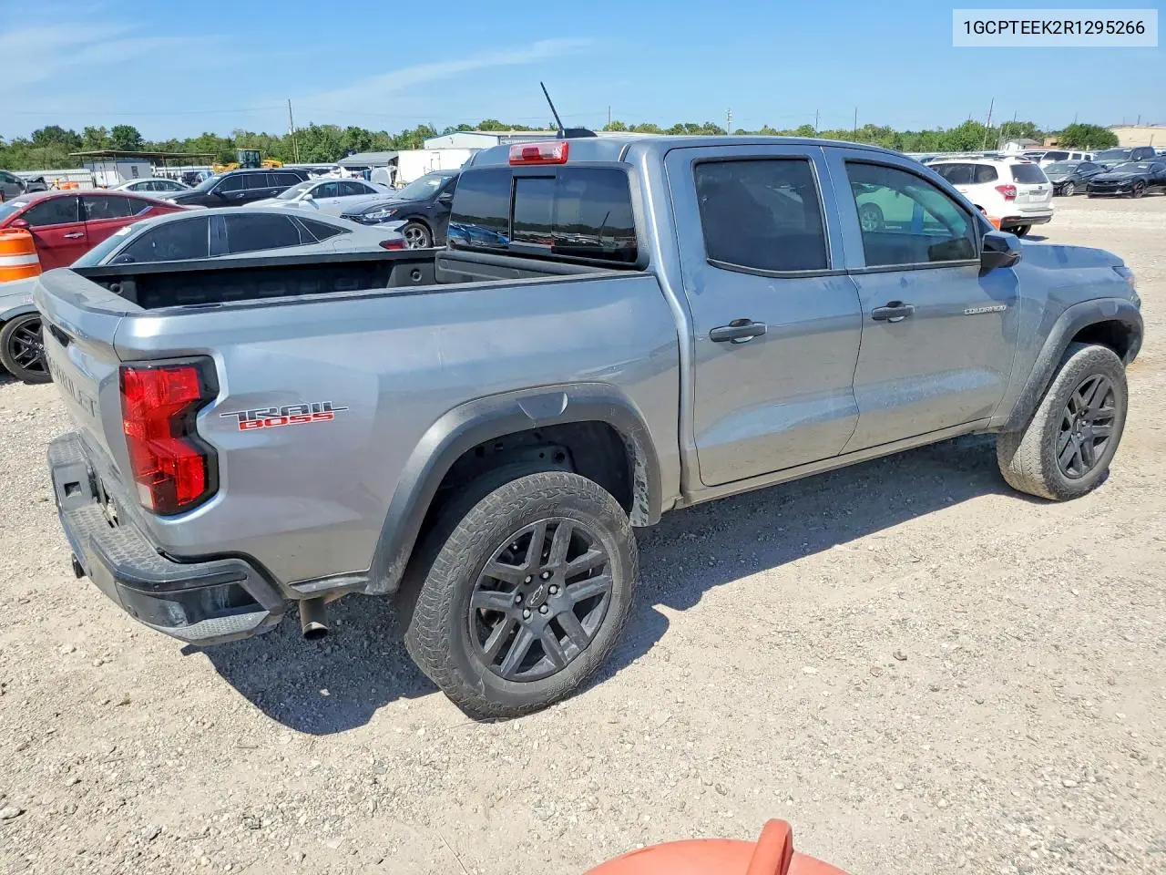 2024 CHEVROLET COLORADO VIN 1GCPTEEK2R1295266 — фото 3