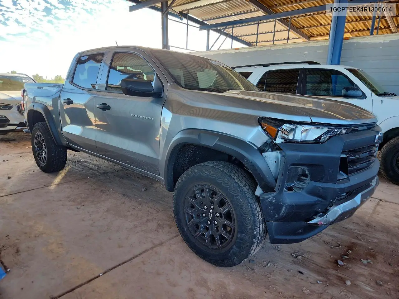 2024 CHEVROLET COLORADO VIN 1GCPTEEK4R1300614 — фото 4