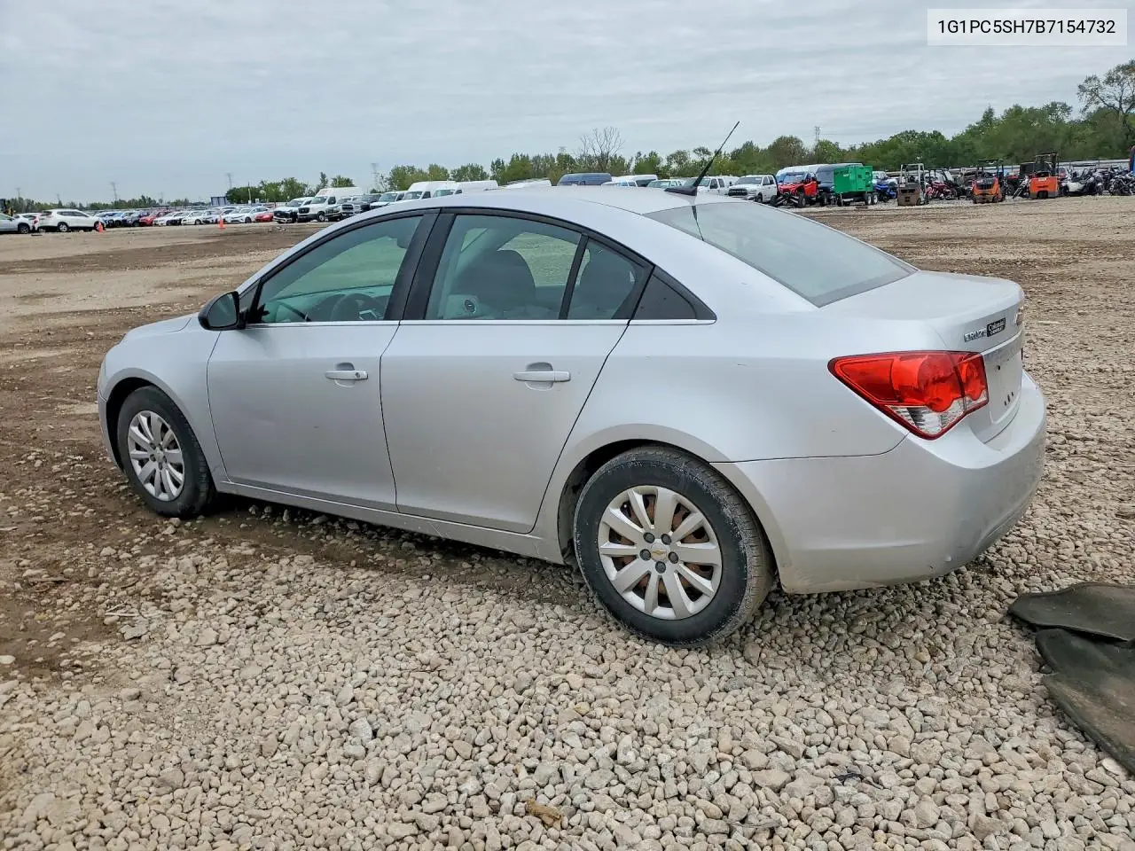 2011 CHEVROLET CRUZE VIN 1G1PC5SH7B7154732 — фото 2