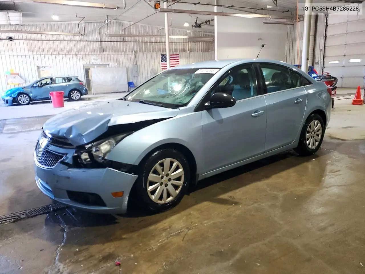 CHEVROLET CRUZE 2011, VIN 1G1PC5SH4B7285228