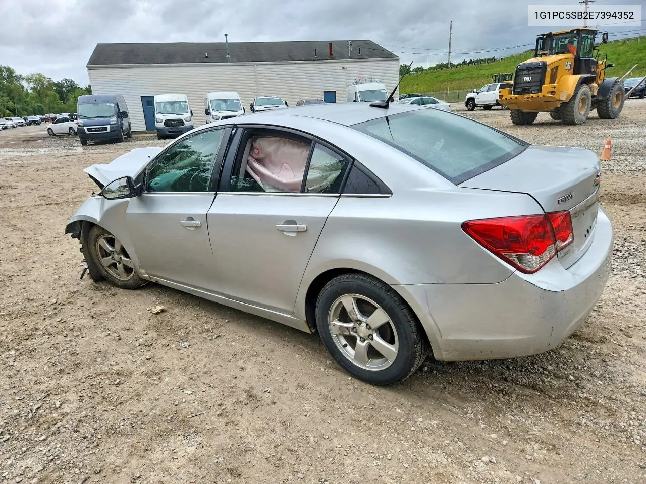 2014 CHEVROLET CRUZE VIN 1G1PC5SB2E7394352 — фото 2