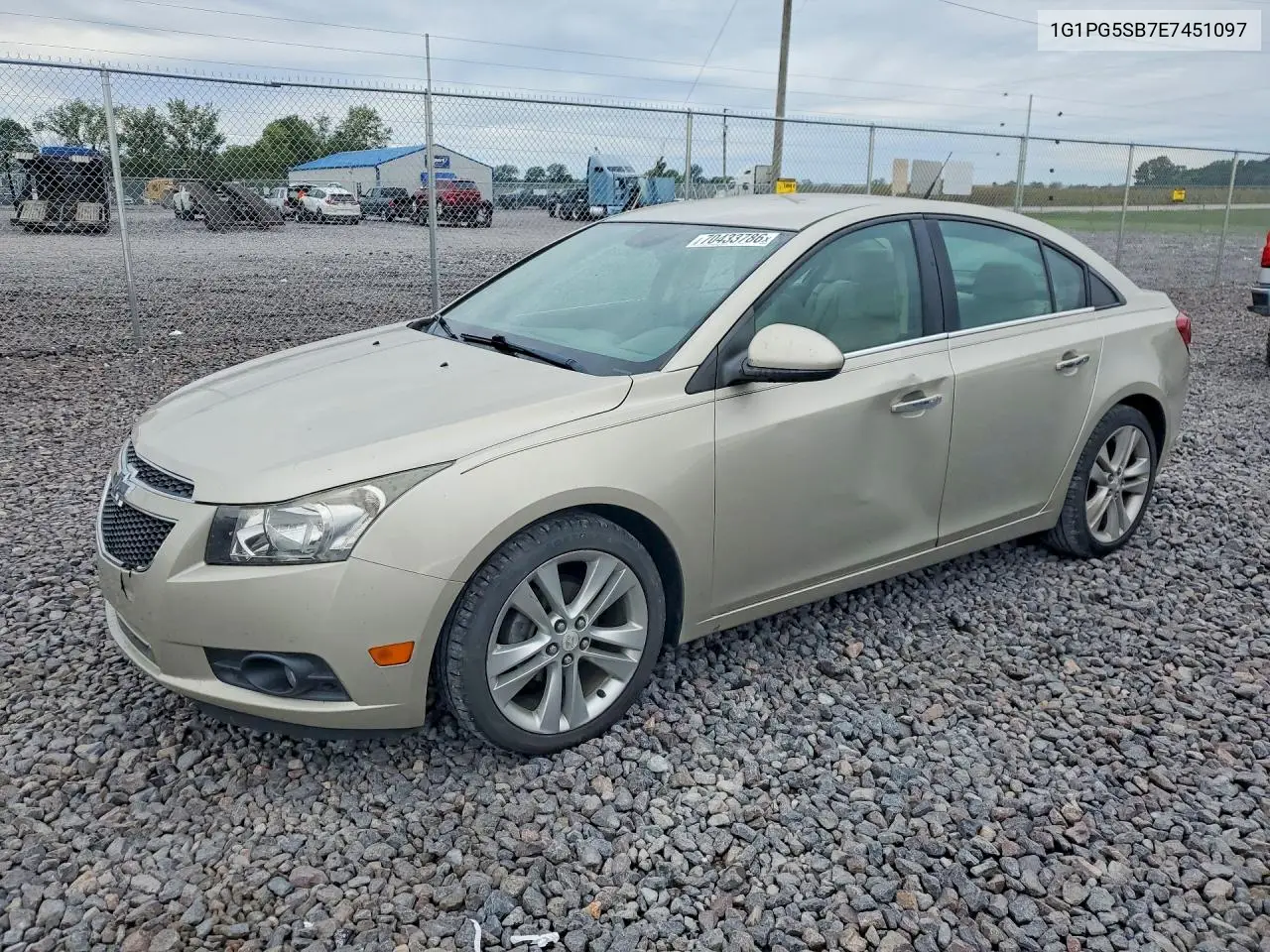 CHEVROLET CRUZE 2014, VIN 1G1PG5SB7E7451097