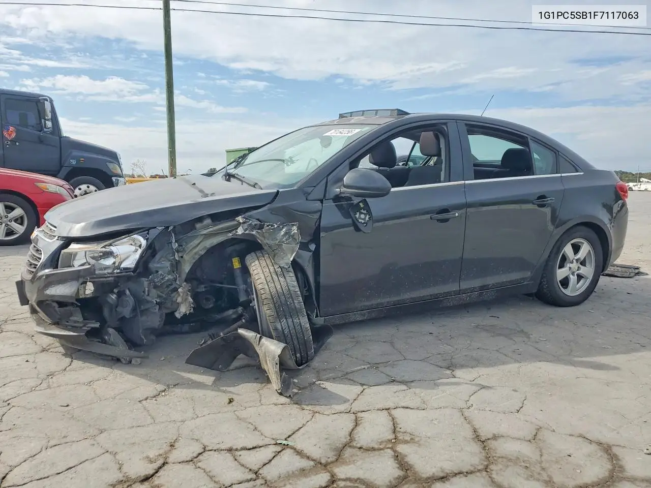 CHEVROLET CRUZE 2015, VIN 1G1PC5SB1F7117063