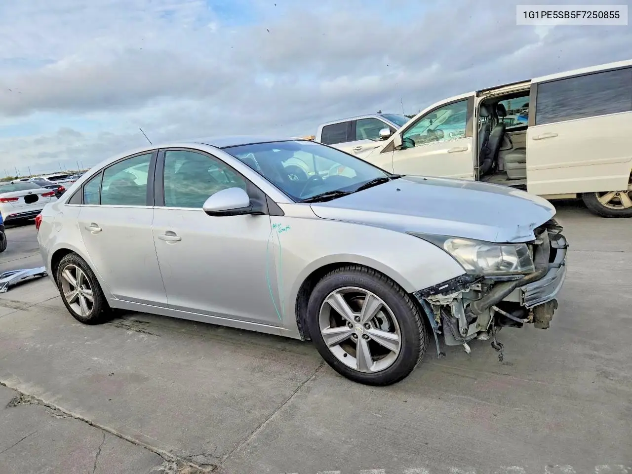 2015 CHEVROLET CRUZE VIN 1G1PE5SB5F7250855 — фото 4