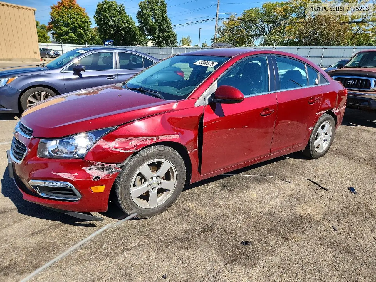 CHEVROLET CRUZE 2015, VIN 1G1PC5SB6F7175203