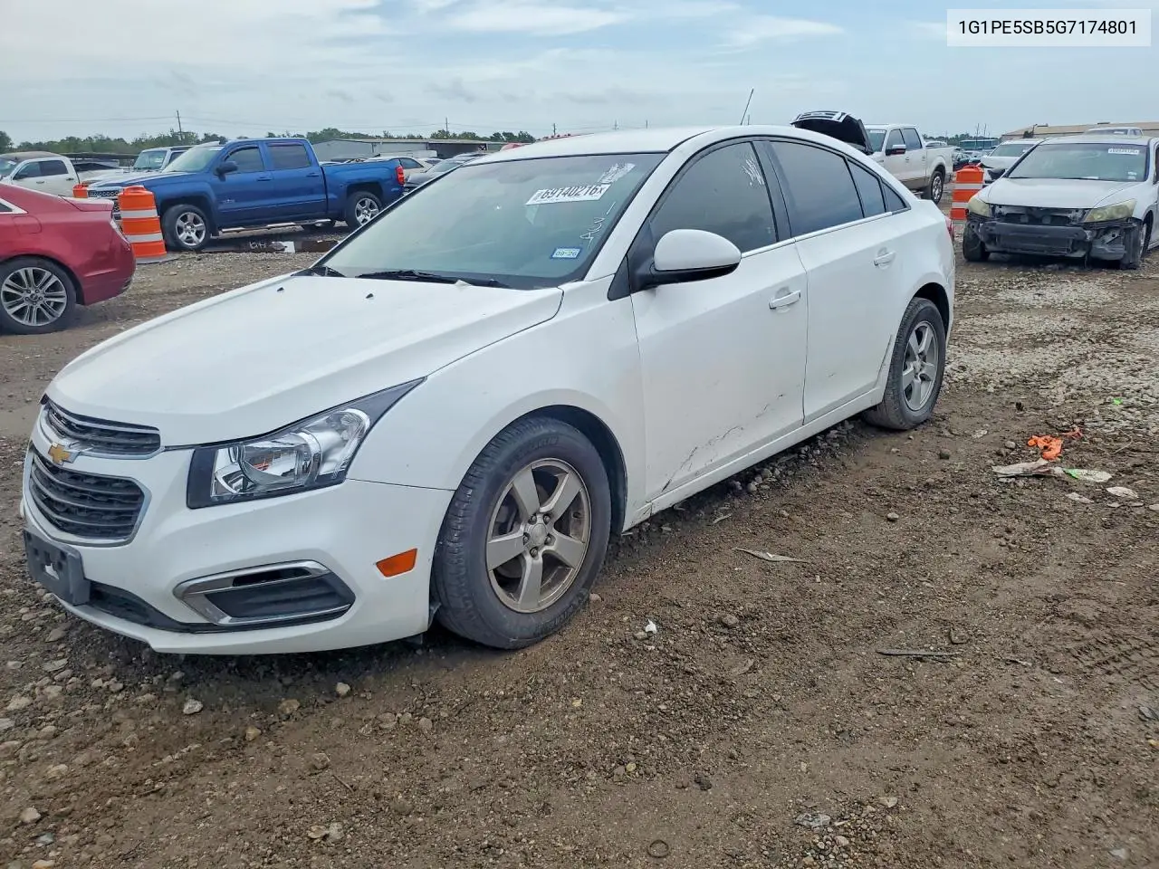 CHEVROLET CRUZE 2016, VIN 1G1PE5SB5G7174801