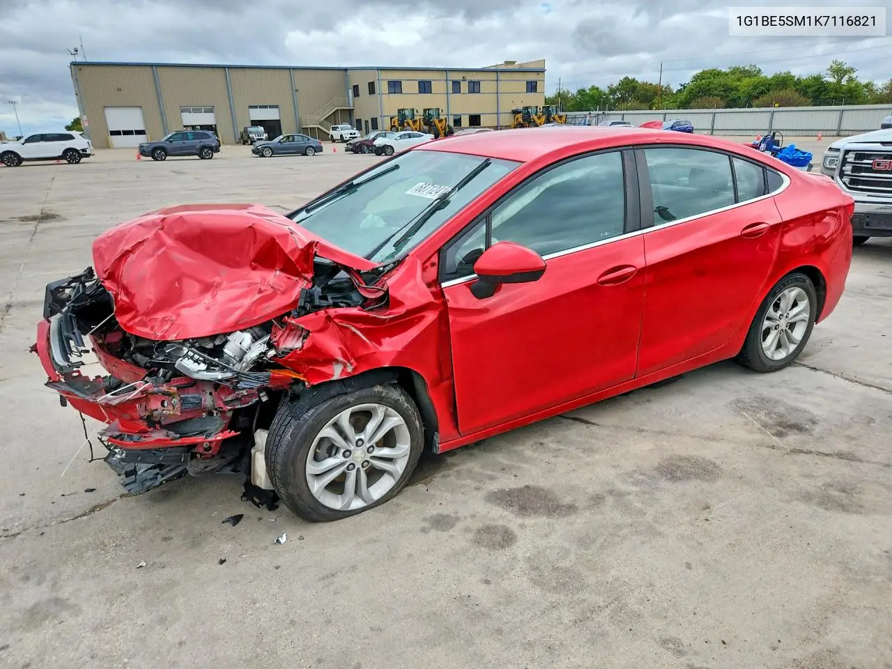 CHEVROLET CRUZE 2019, VIN 1G1BE5SM1K7116821