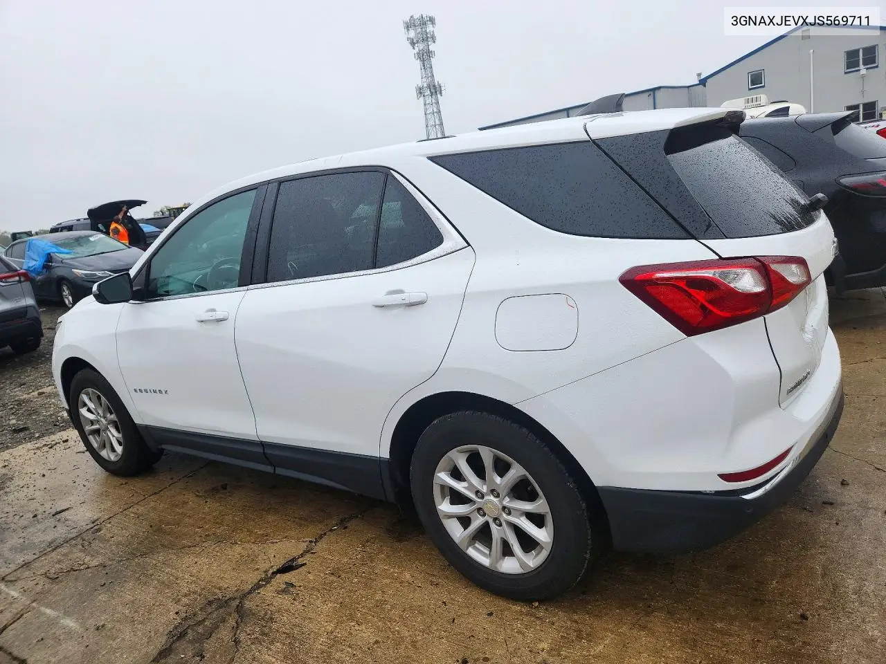 2018 CHEVROLET EQUINOX VIN 3GNAXJEVXJS569711 — фото 2