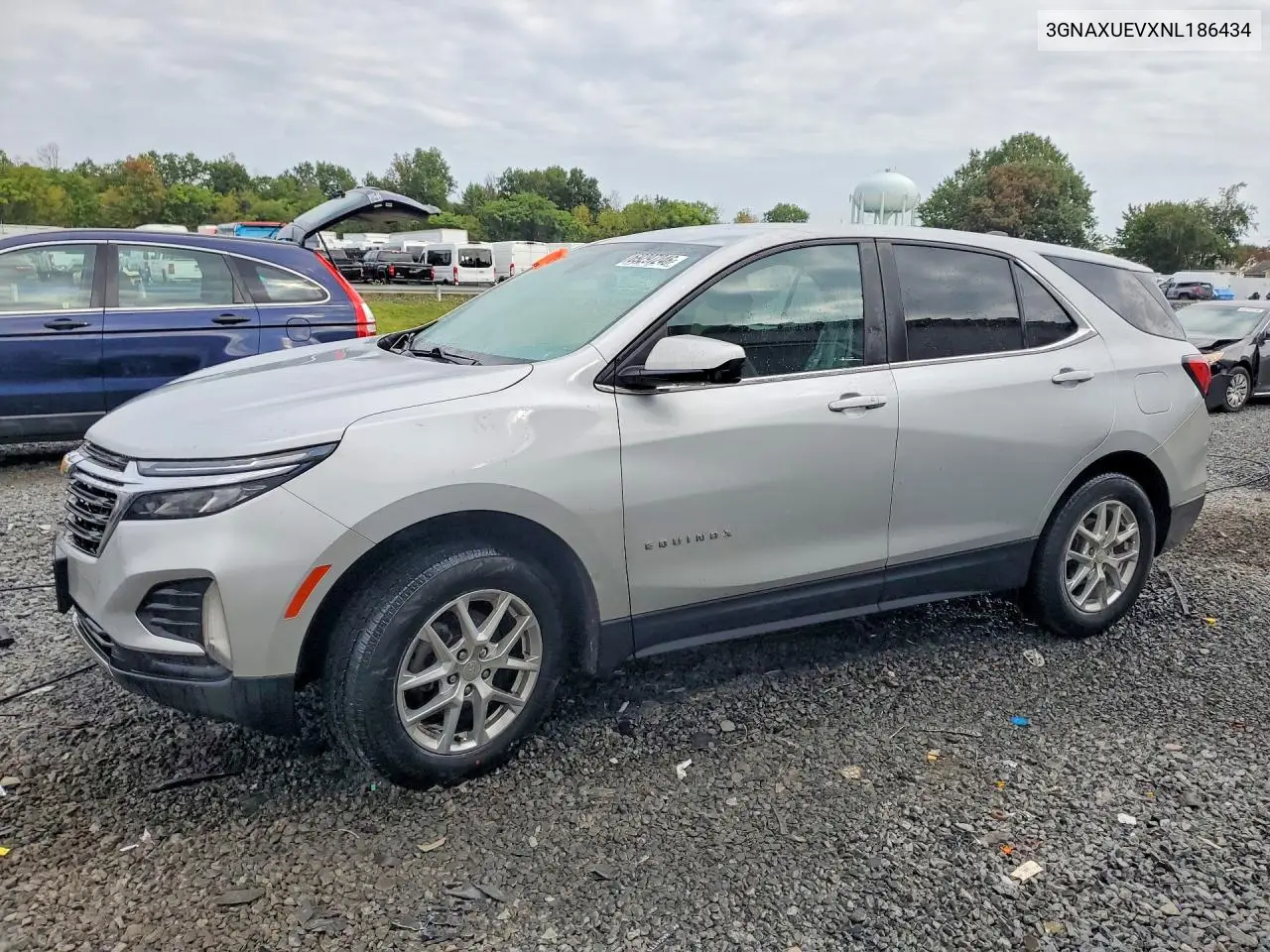 CHEVROLET EQUINOX 2022, VIN 3GNAXUEVXNL186434