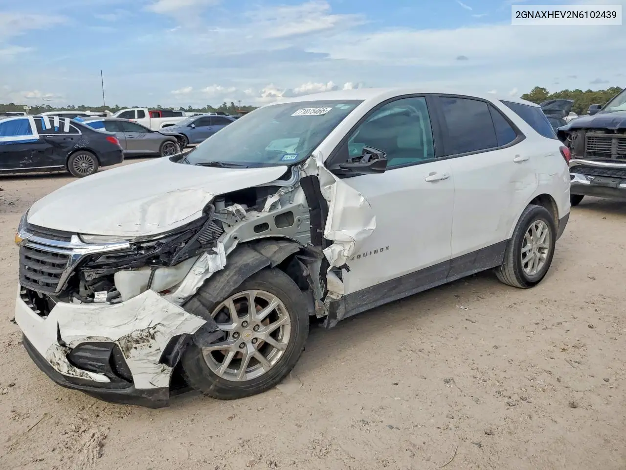 CHEVROLET EQUINOX 2022, VIN 2GNAXHEV2N6102439