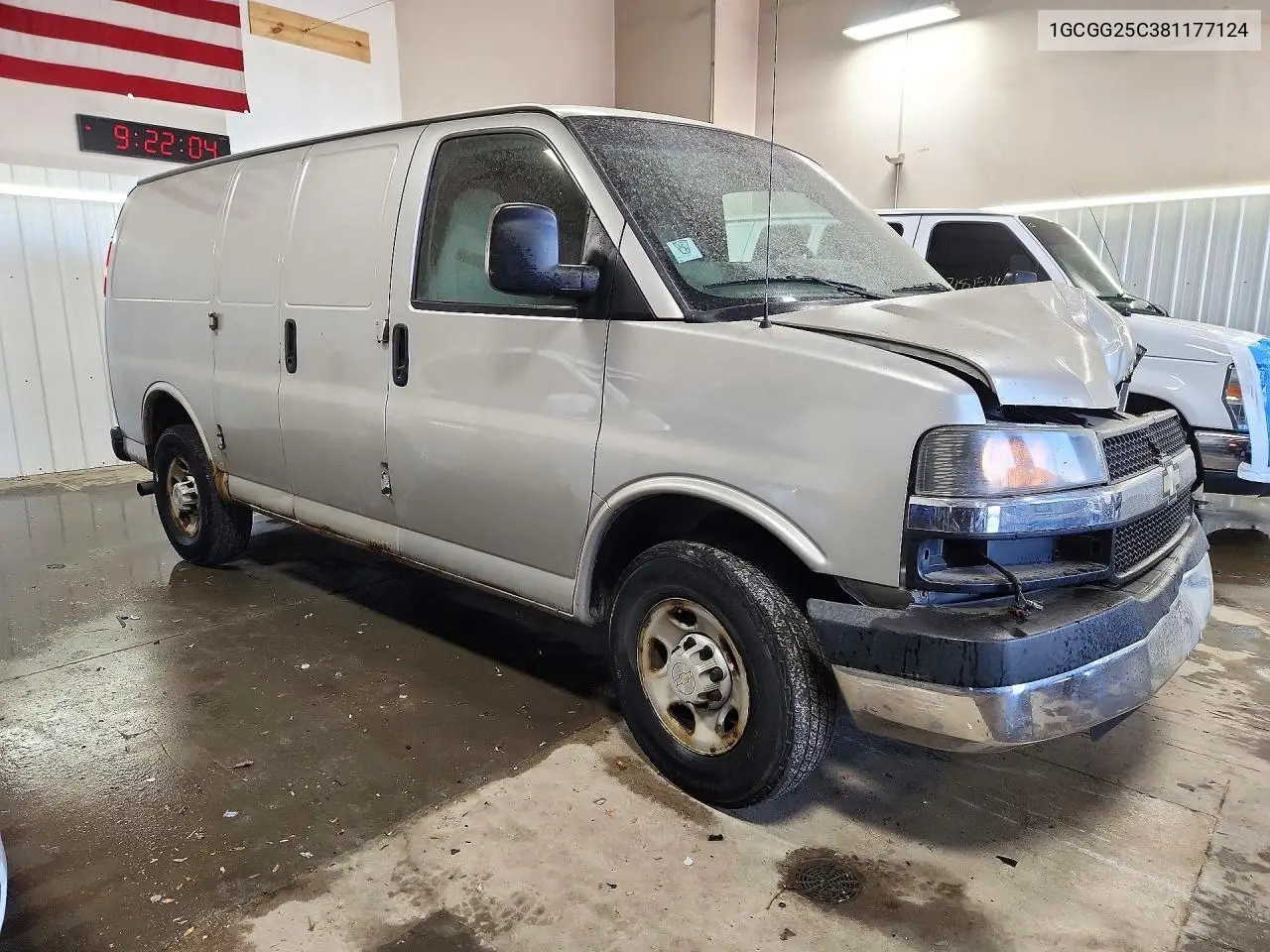 2008 CHEVROLET EXPRESS VIN 1GCGG25C381177124 — фото 4