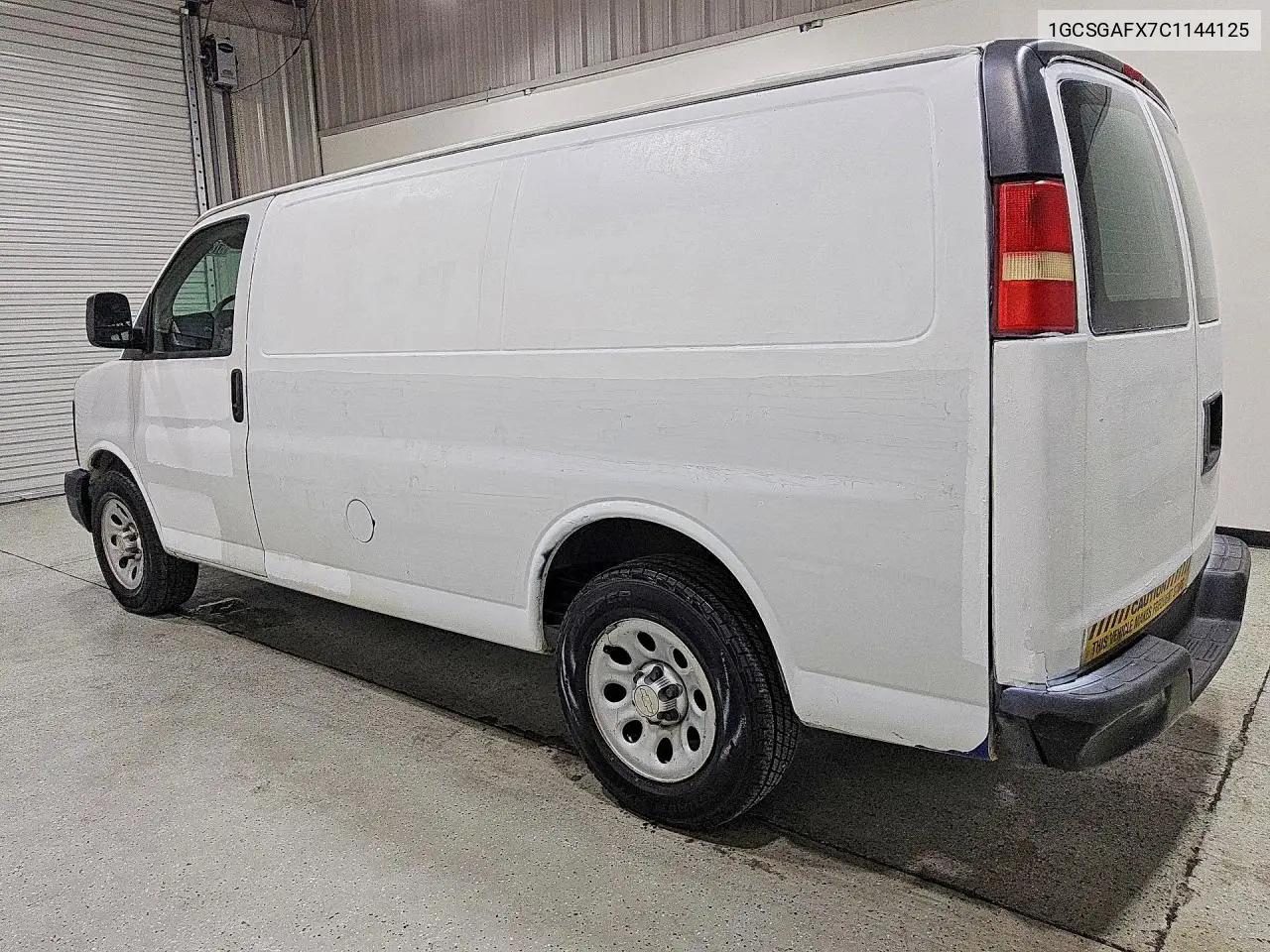 2012 CHEVROLET EXPRESS VIN 1GCSGAFX7C1144125 — фото 2