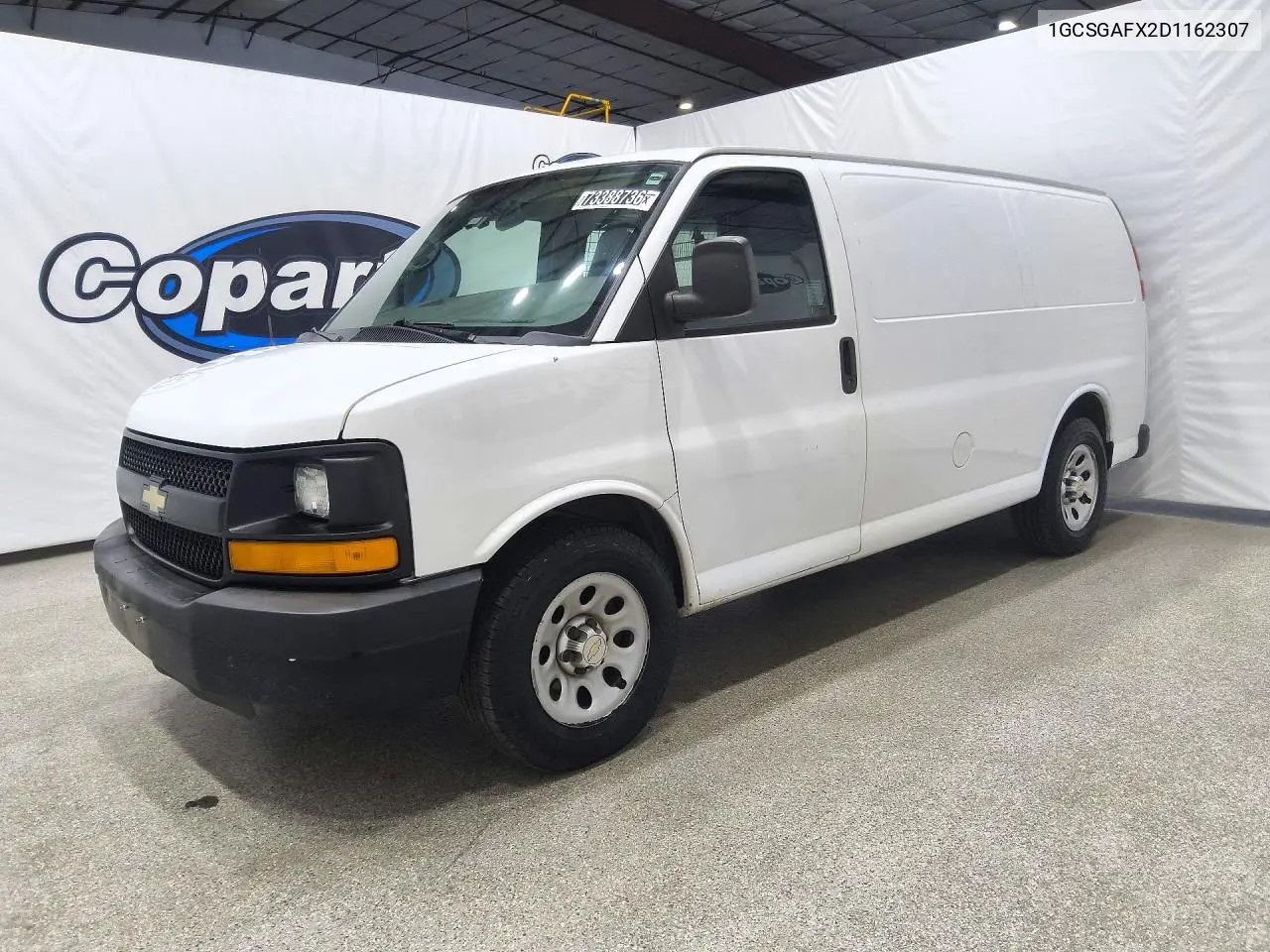 CHEVROLET EXPRESS 2013, VIN 1GCSGAFX2D1162307