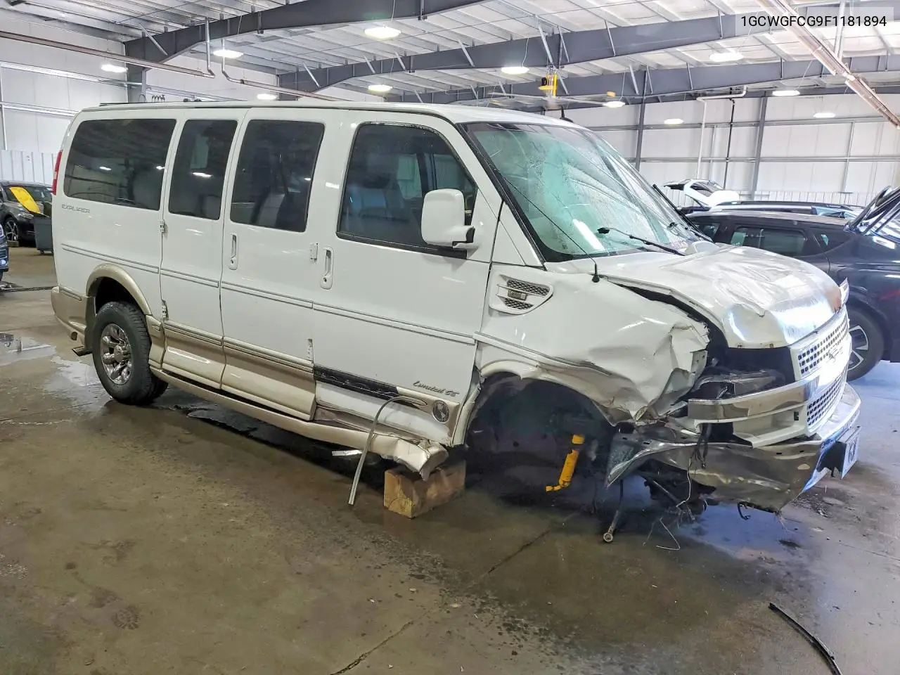 2015 CHEVROLET EXPRESS VIN 1GCWGFCG9F1181894 — фото 4