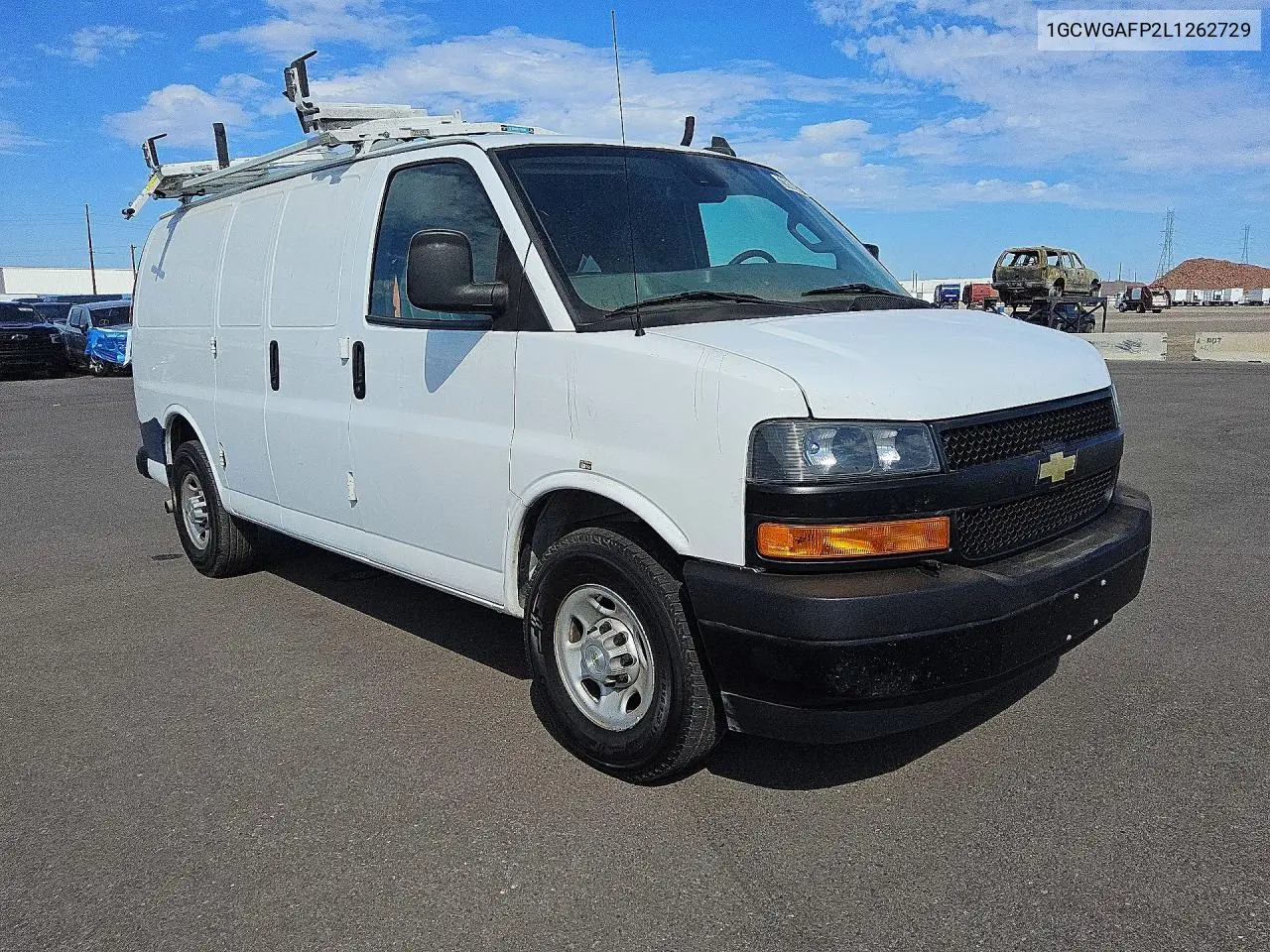 2020 CHEVROLET EXPRESS VIN 1GCWGAFP2L1262729 — фото 4