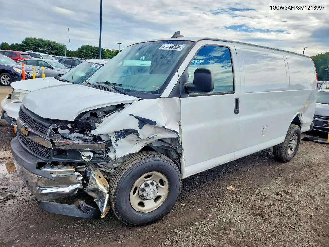 CHEVROLET EXPRESS 2021, VIN 1GCWGAFP3M1218997