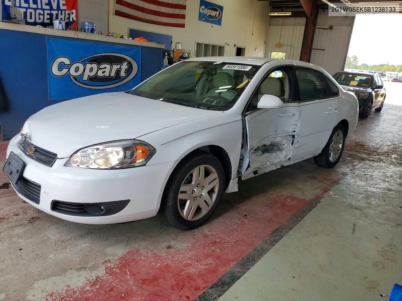 CHEVROLET IMPALA 2011, VIN 2G1WG5EK5B1238133