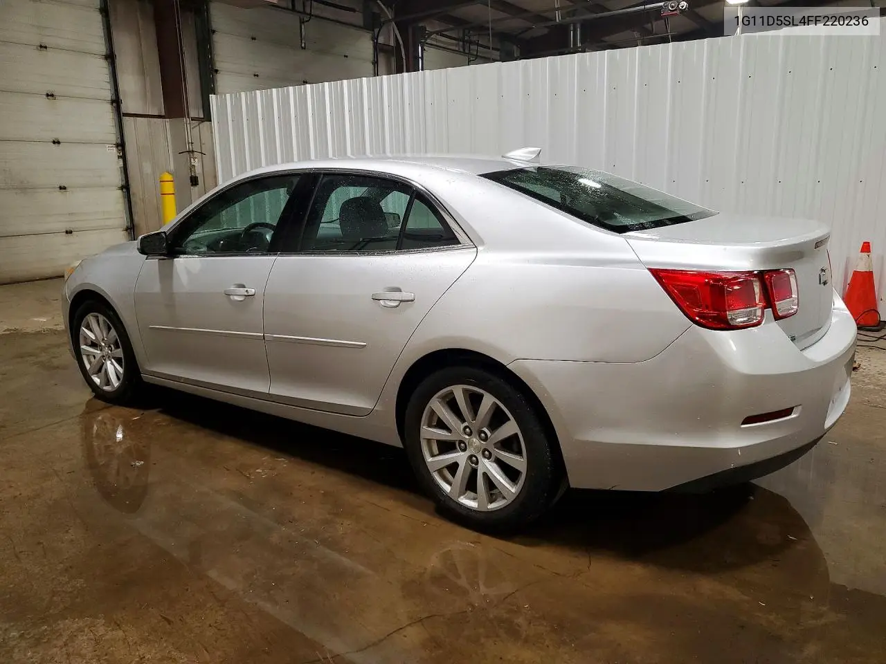 2015 CHEVROLET MALIBU VIN 1G11D5SL4FF220236 — фото 2