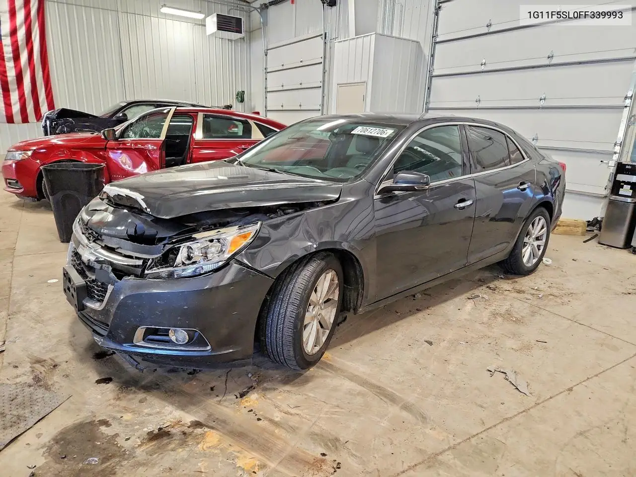 CHEVROLET MALIBU 2015, VIN 1G11F5SL0FF339993