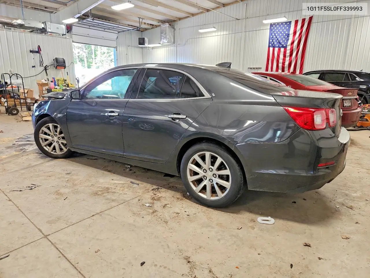 2015 CHEVROLET MALIBU VIN 1G11F5SL0FF339993 — фото 2