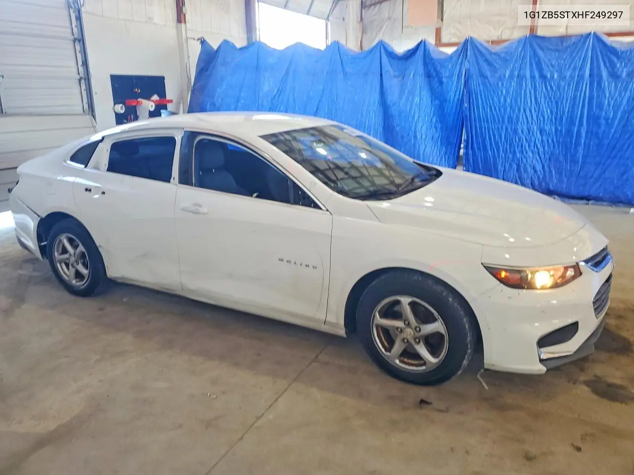 2017 CHEVROLET MALIBU VIN 1G1ZB5STXHF249297 — фото 4