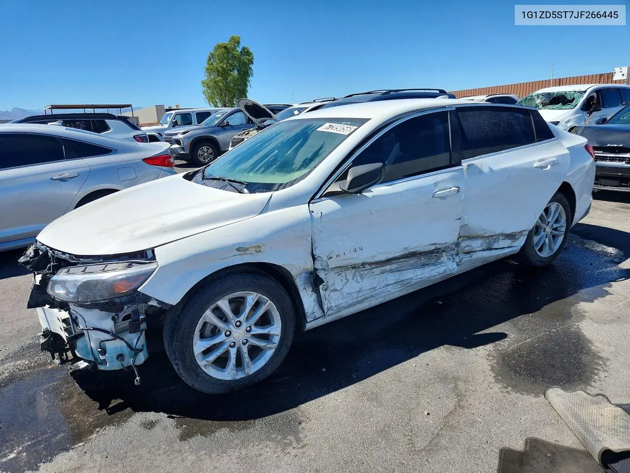CHEVROLET MALIBU 2018, VIN 1G1ZD5ST7JF266445