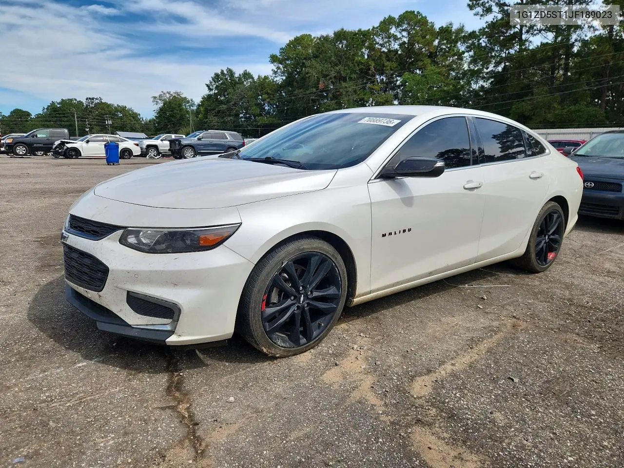 CHEVROLET MALIBU 2018, VIN 1G1ZD5ST1JF189023