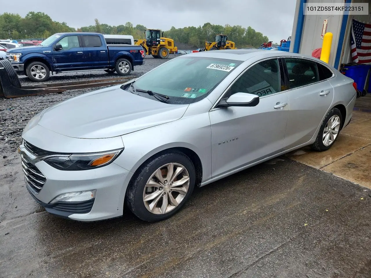 CHEVROLET MALIBU 2019, VIN 1G1ZD5ST4KF223151