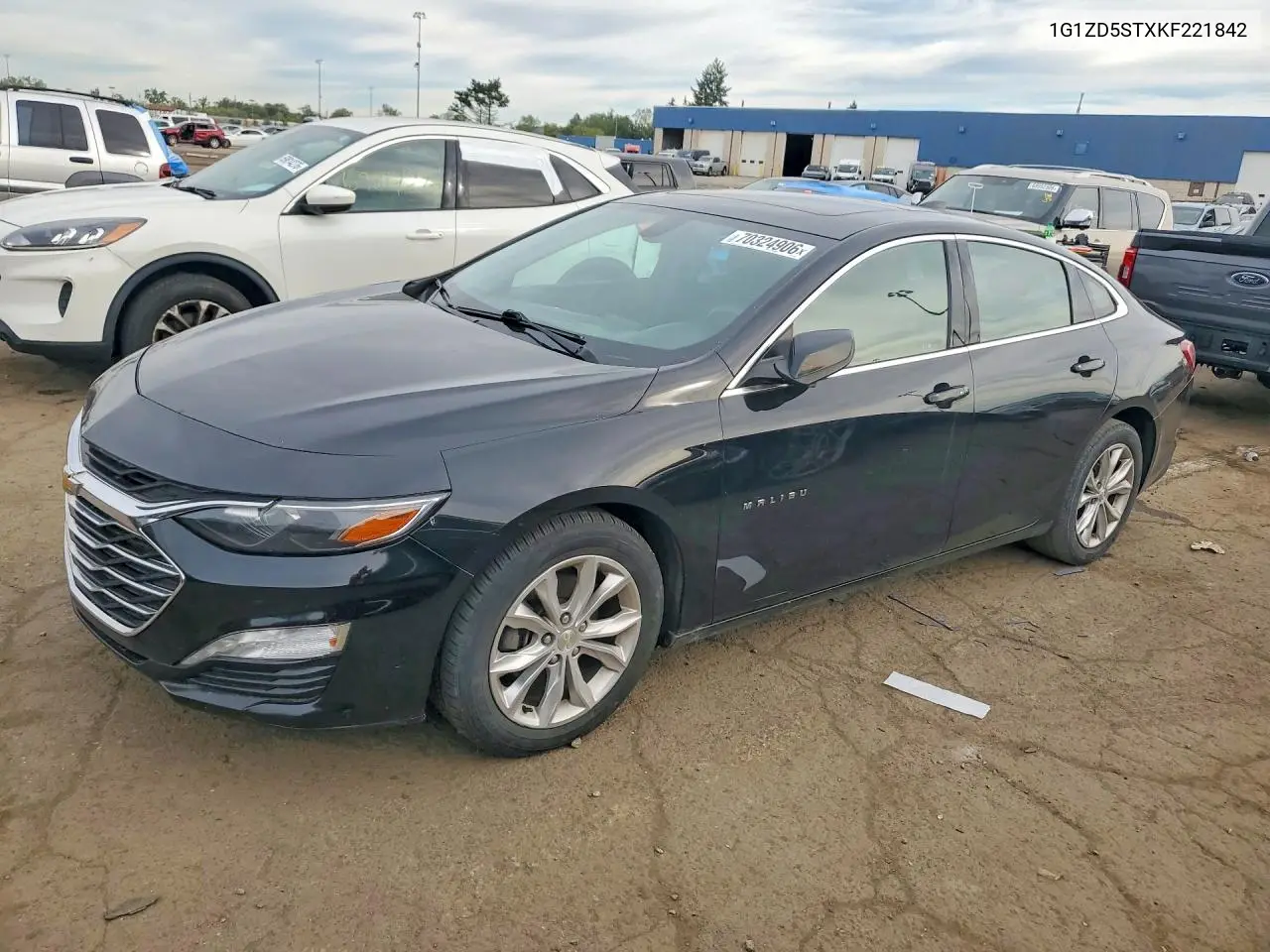 CHEVROLET MALIBU 2019, VIN 1G1ZD5STXKF221842
