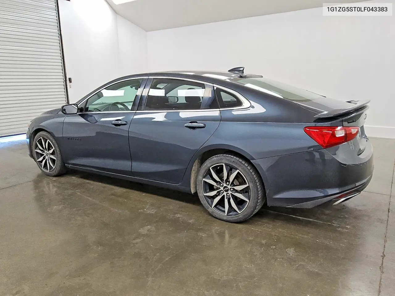 2020 CHEVROLET MALIBU VIN 1G1ZG5ST0LF043383 — фото 2