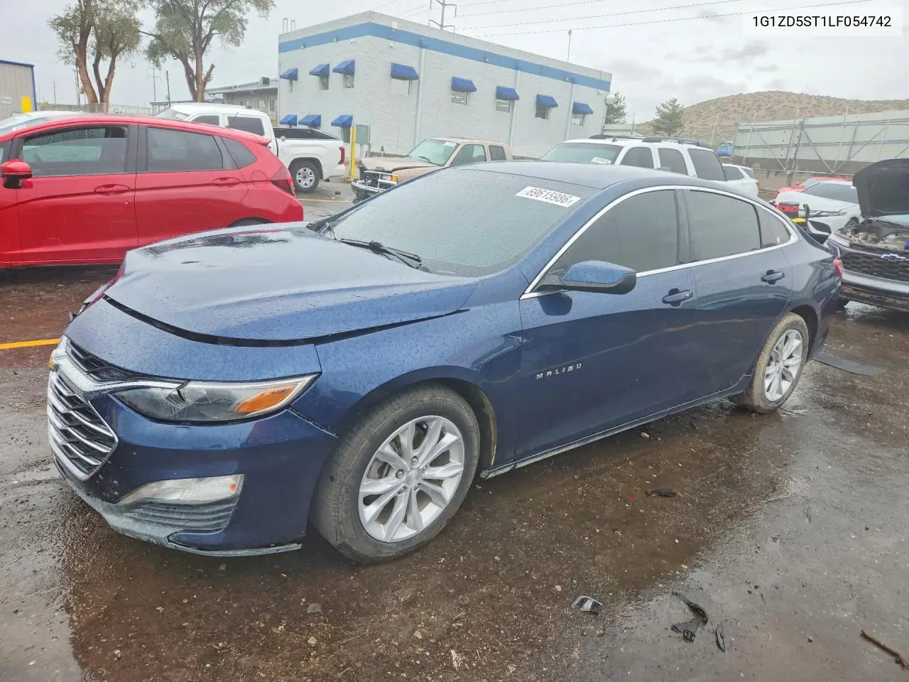 CHEVROLET MALIBU 2020, VIN 1G1ZD5ST1LF054742