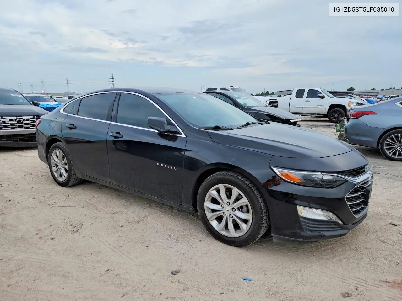 2020 CHEVROLET MALIBU VIN 1G1ZD5ST5LF085010 — фото 4