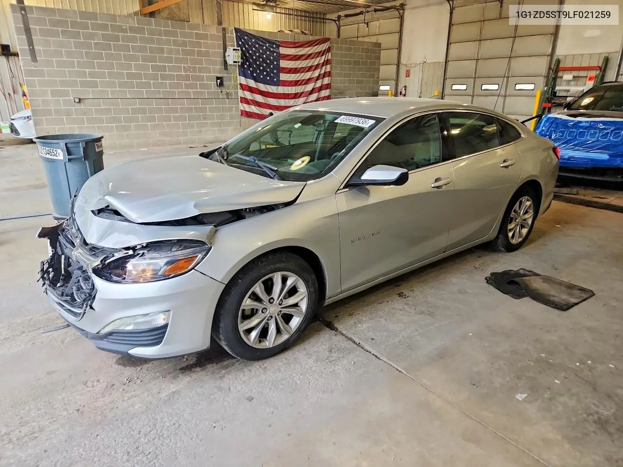 CHEVROLET MALIBU 2020, VIN 1G1ZD5ST9LF021259