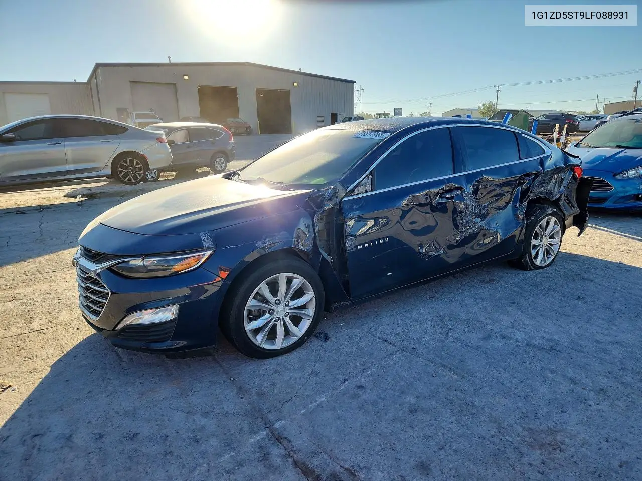 CHEVROLET MALIBU 2020, VIN 1G1ZD5ST9LF088931