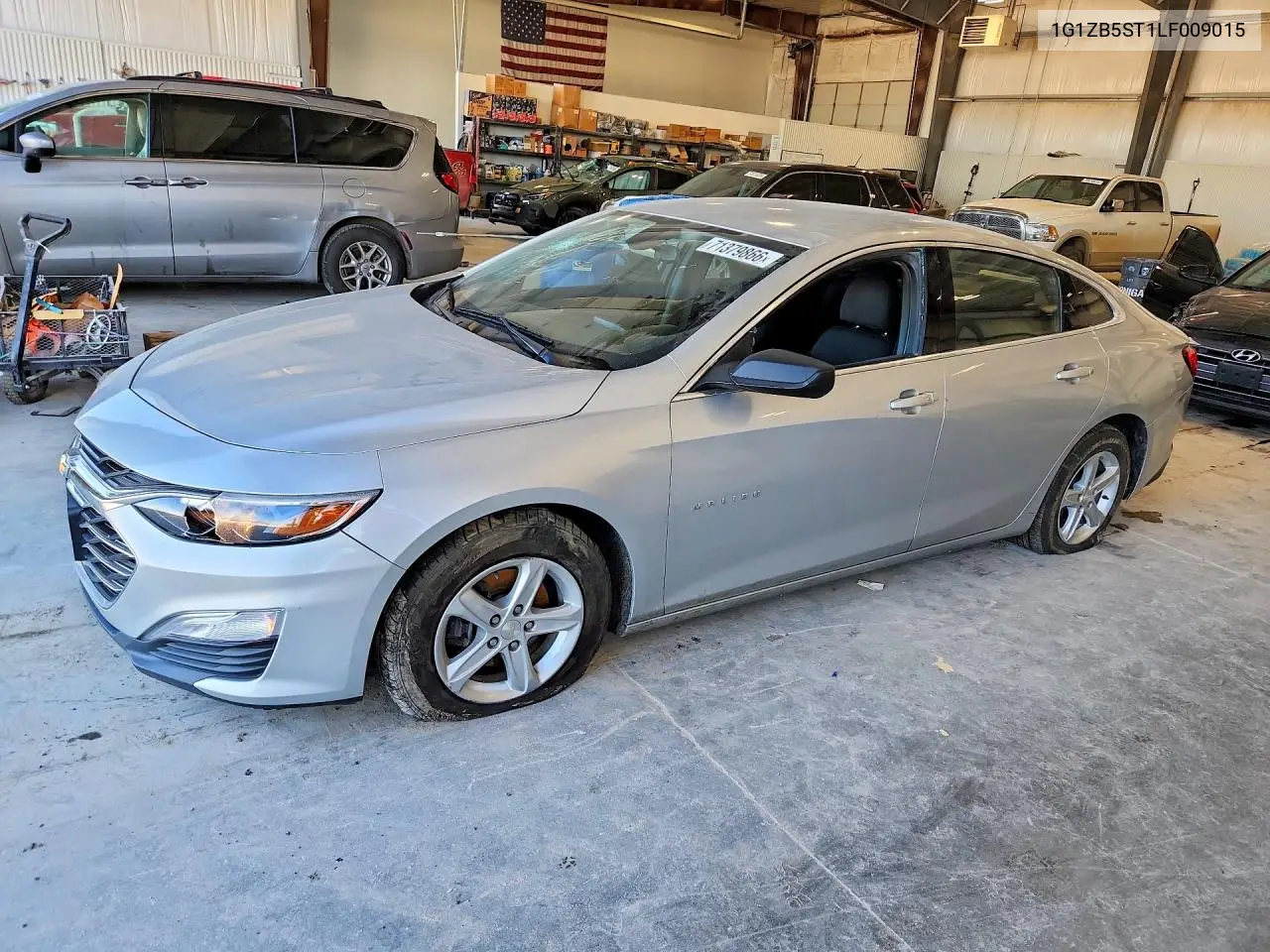 CHEVROLET MALIBU 2020, VIN 1G1ZB5ST1LF009015