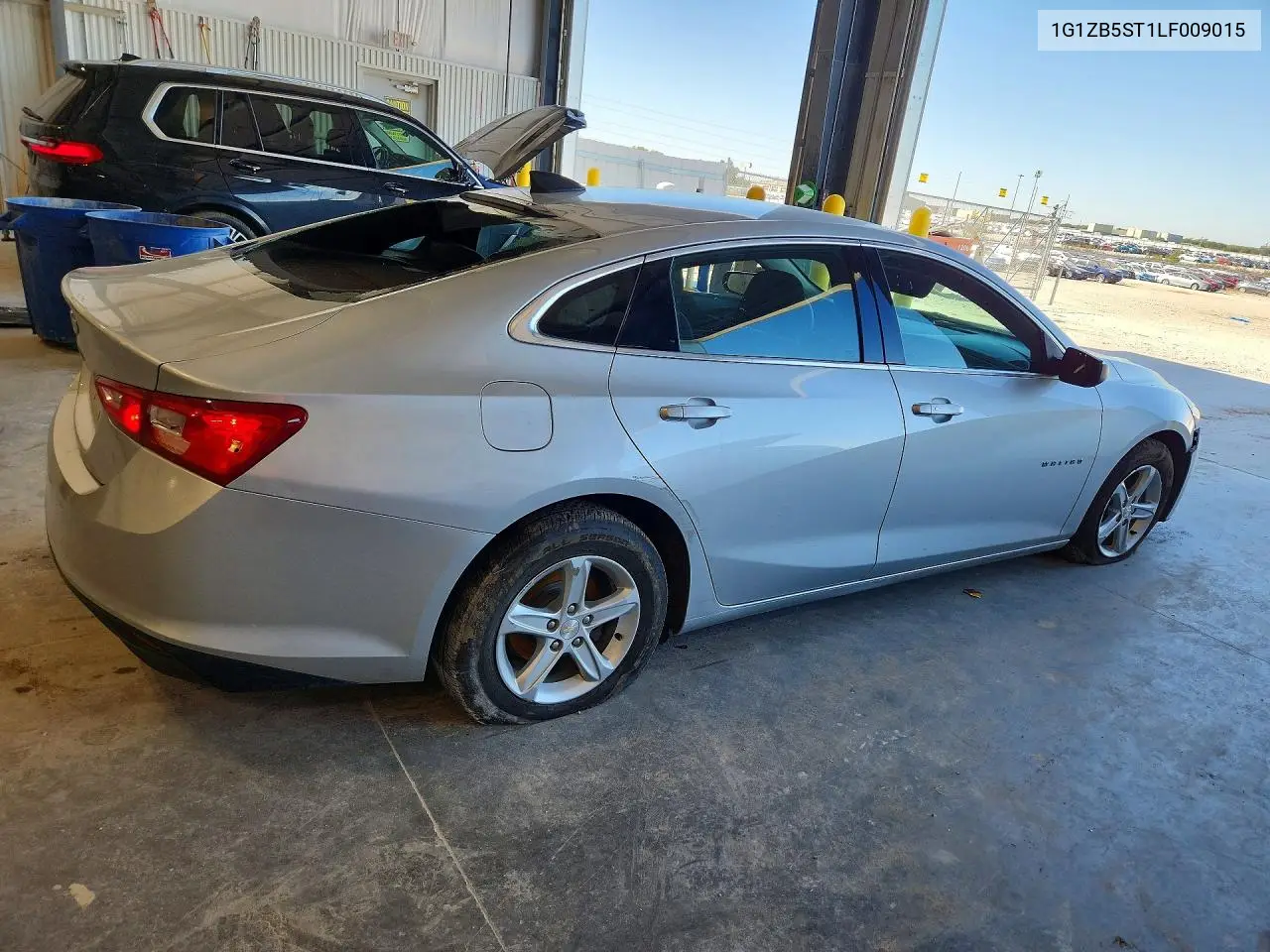 2020 CHEVROLET MALIBU VIN 1G1ZB5ST1LF009015 — фото 3