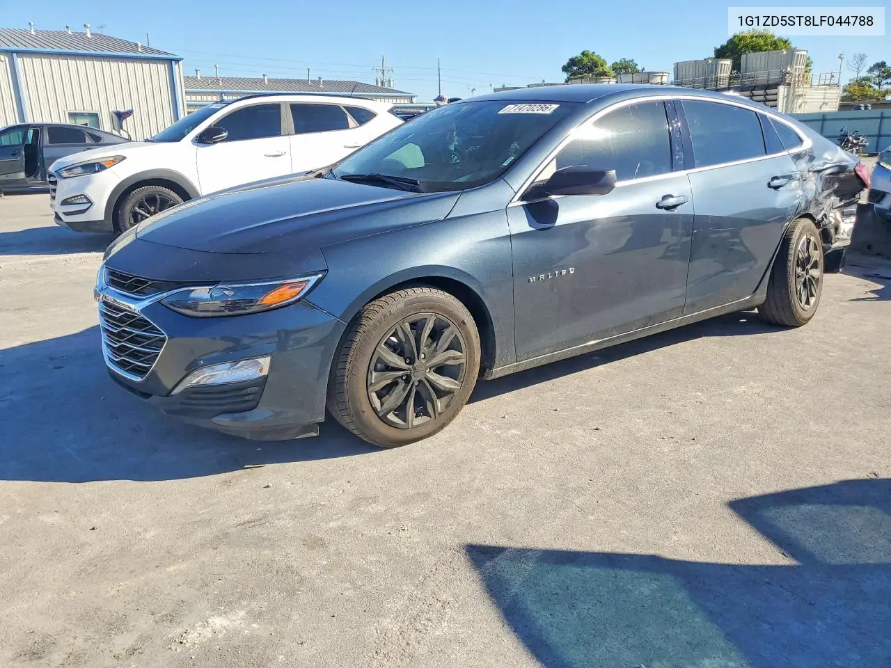 CHEVROLET MALIBU 2020, VIN 1G1ZD5ST8LF044788