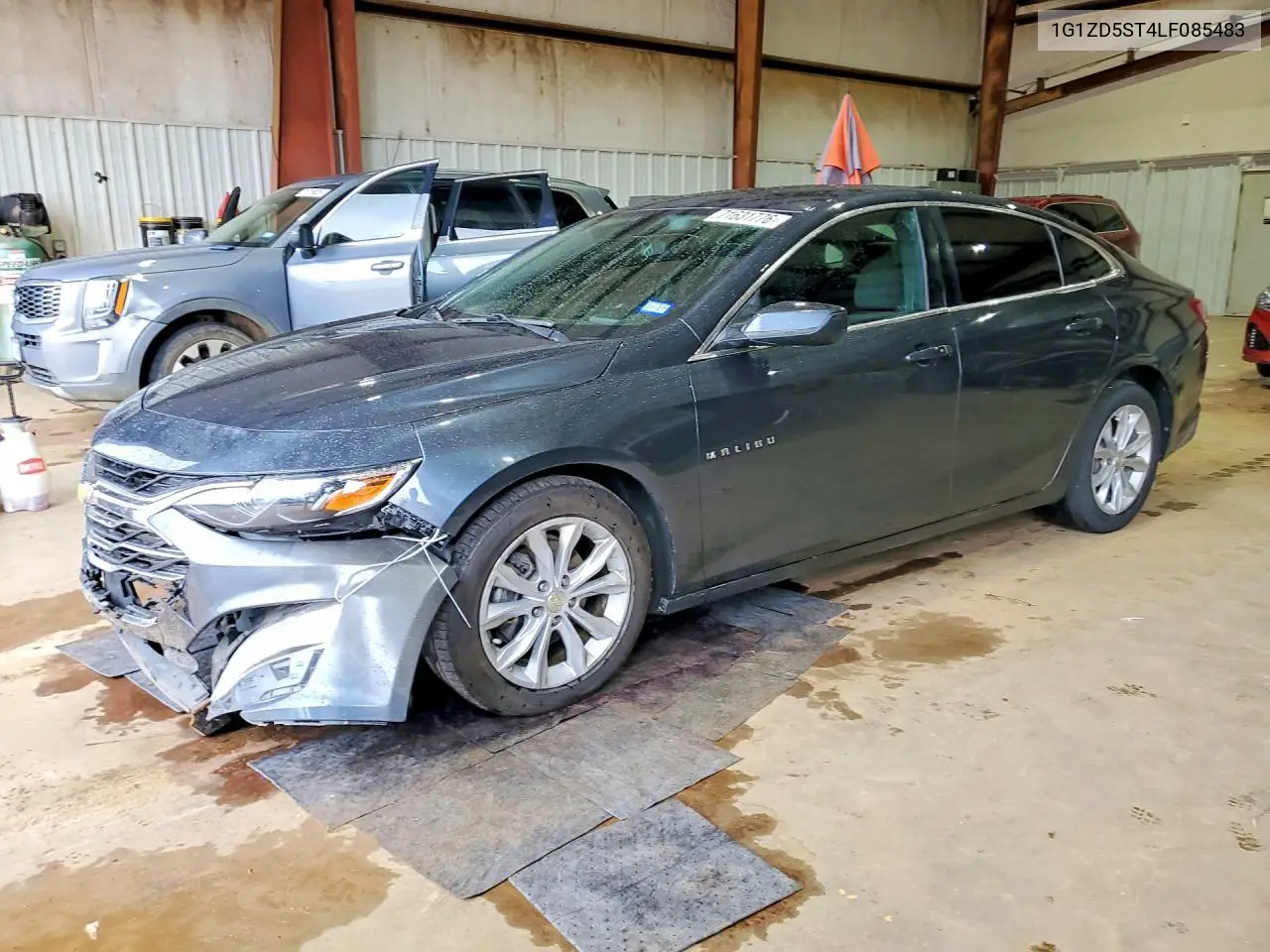 CHEVROLET MALIBU 2020, VIN 1G1ZD5ST4LF085483